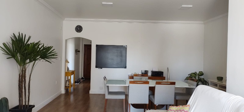 Apartamento à venda com 3 quartos, 109m² - Foto 3