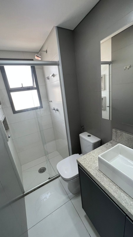 Apartamento à venda com 2 quartos, 67m² - Foto 27