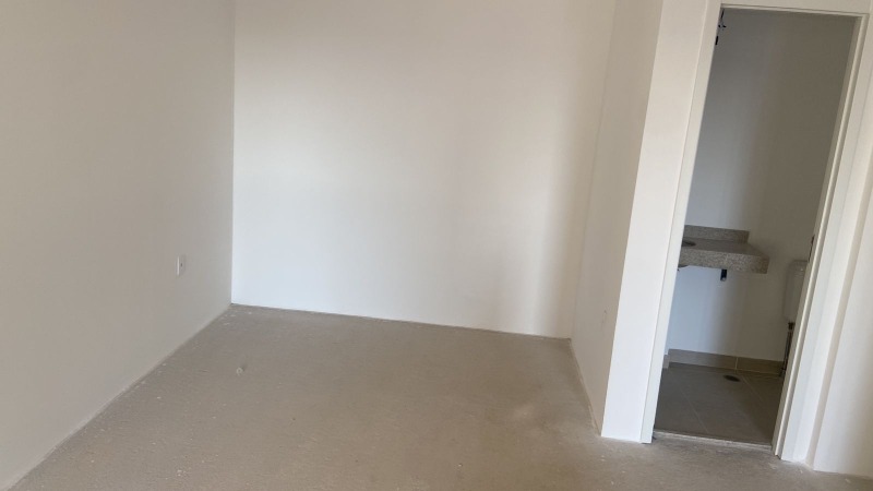 Apartamento à venda com 2 quartos, 85m² - Foto 4