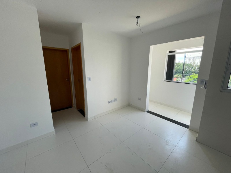 Apartamento à venda com 2 quartos, 40m² - Foto 2