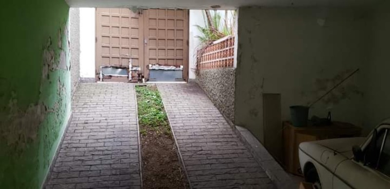 Casa à venda com 4 quartos, 270m² - Foto 3