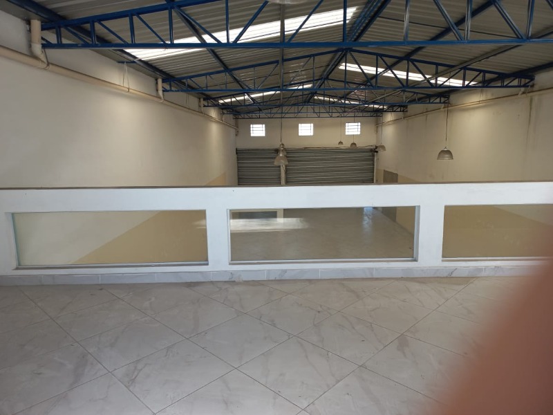 Depósito-Galpão-Armazém à venda e aluguel, 670m² - Foto 12