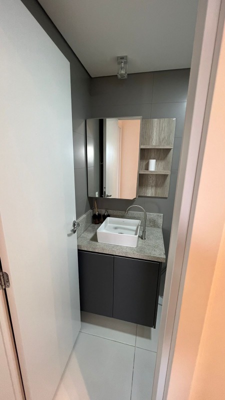 Apartamento à venda com 2 quartos, 67m² - Foto 25