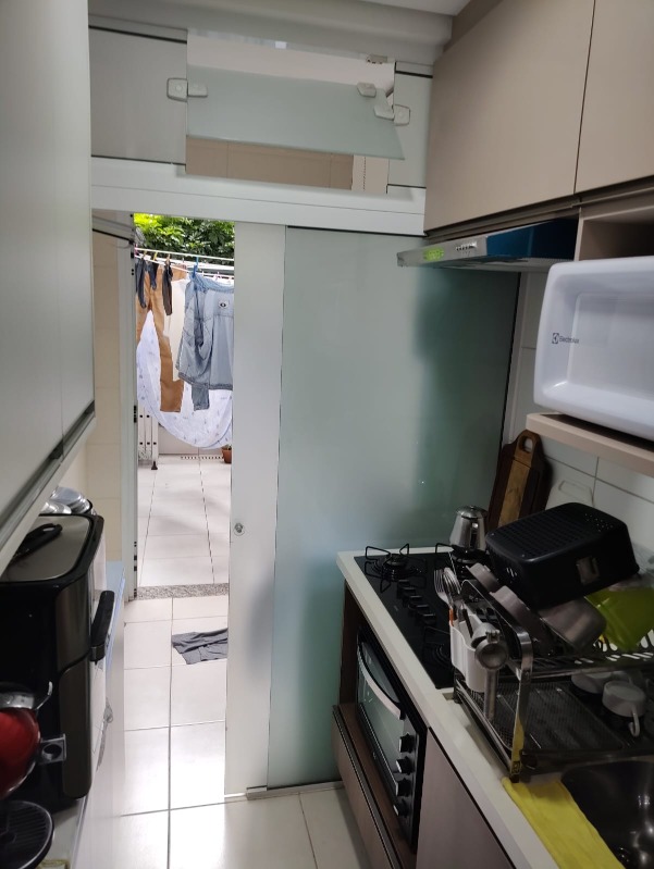 Apartamento à venda com 3 quartos, 96m² - Foto 8