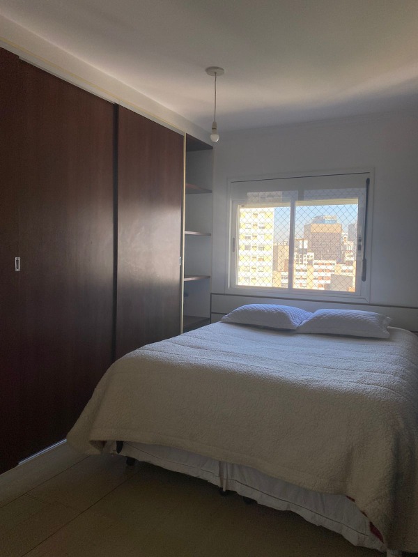 Apartamento à venda com 2 quartos, 74m² - Foto 12