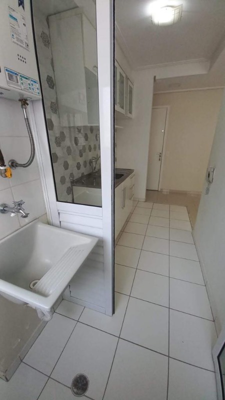 Apartamento à venda com 1 quarto, 38m² - Foto 9