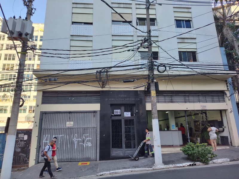Apartamento à venda com 1 quarto, 50m² - Foto 19
