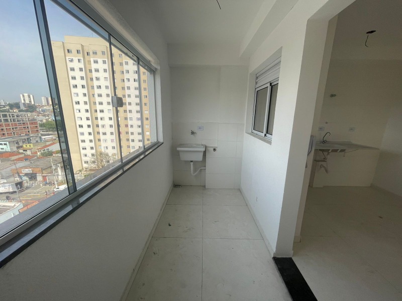 Apartamento à venda com 2 quartos, 40m² - Foto 9