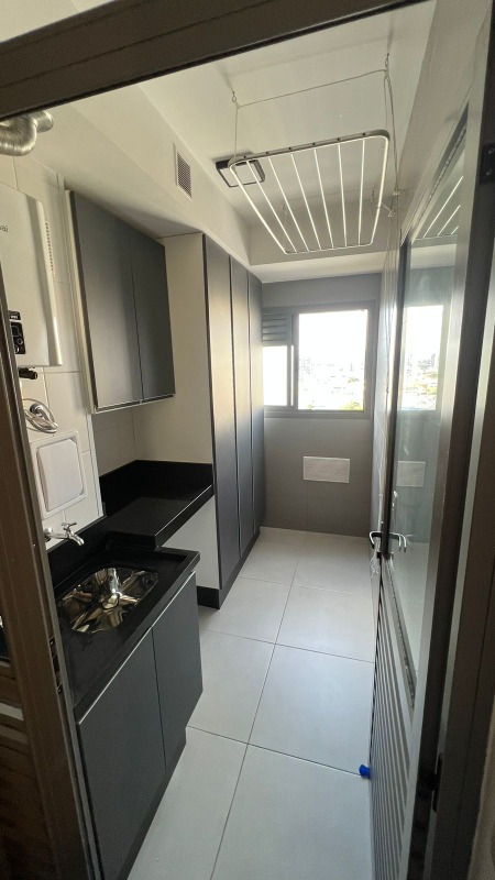 Apartamento à venda com 2 quartos, 67m² - Foto 6