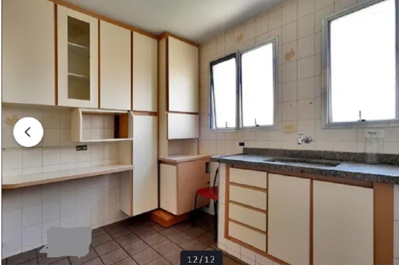 Apartamento à venda com 1 quarto, 50m² - Foto 2