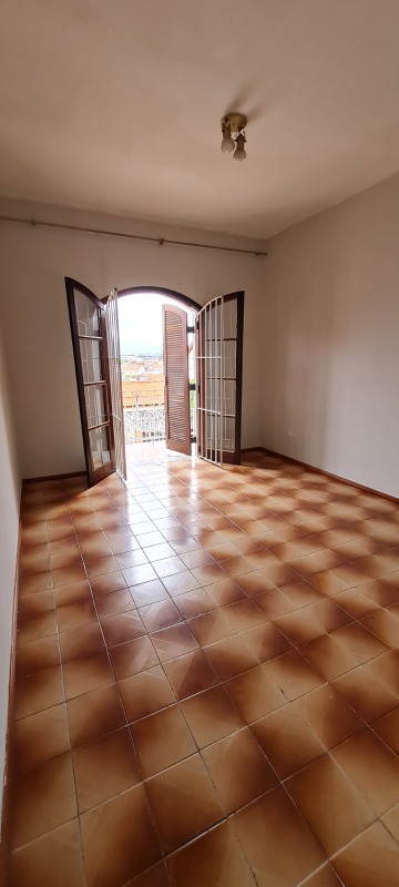 Casa à venda com 3 quartos, 125m² - Foto 3