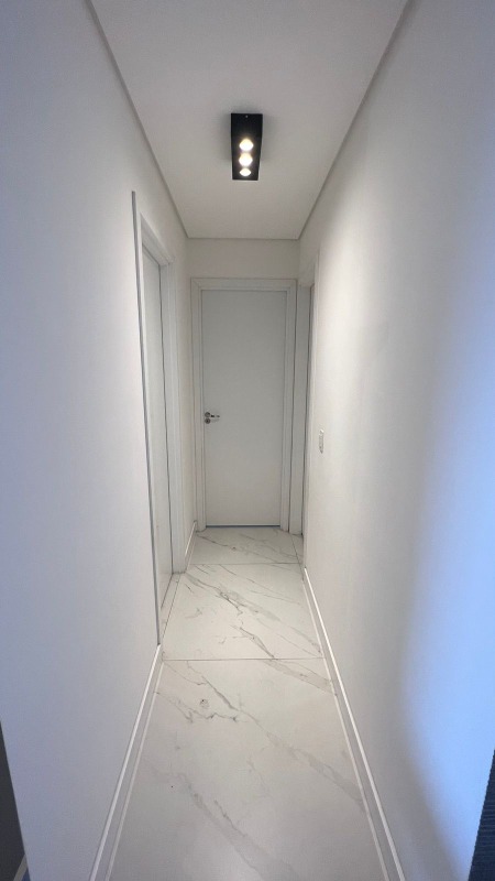 Apartamento à venda com 2 quartos, 67m² - Foto 13