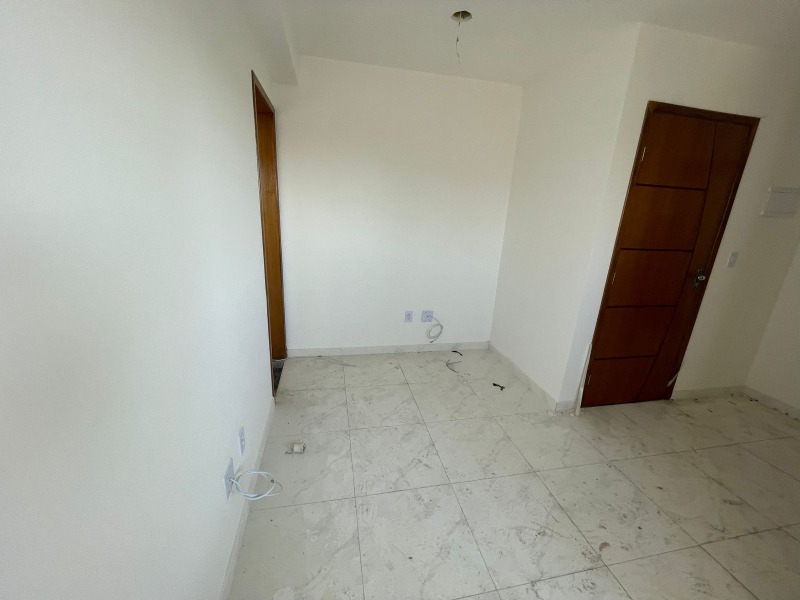 Apartamento à venda com 2 quartos, 40m² - Foto 3