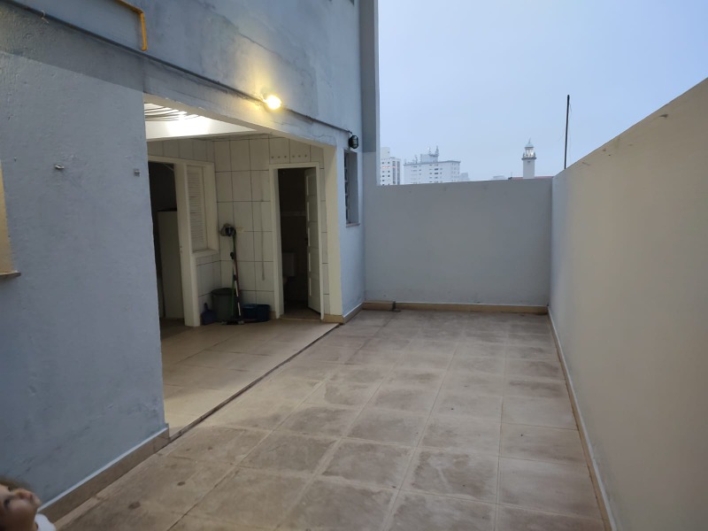 Apartamento para alugar com 2 quartos, 157m² - Foto 16