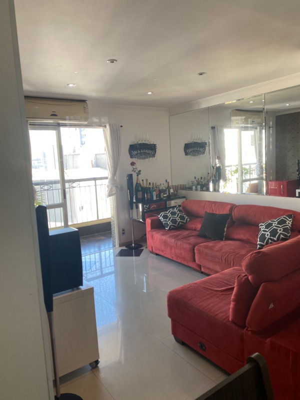 Apartamento à venda com 2 quartos, 74m² - Foto 1