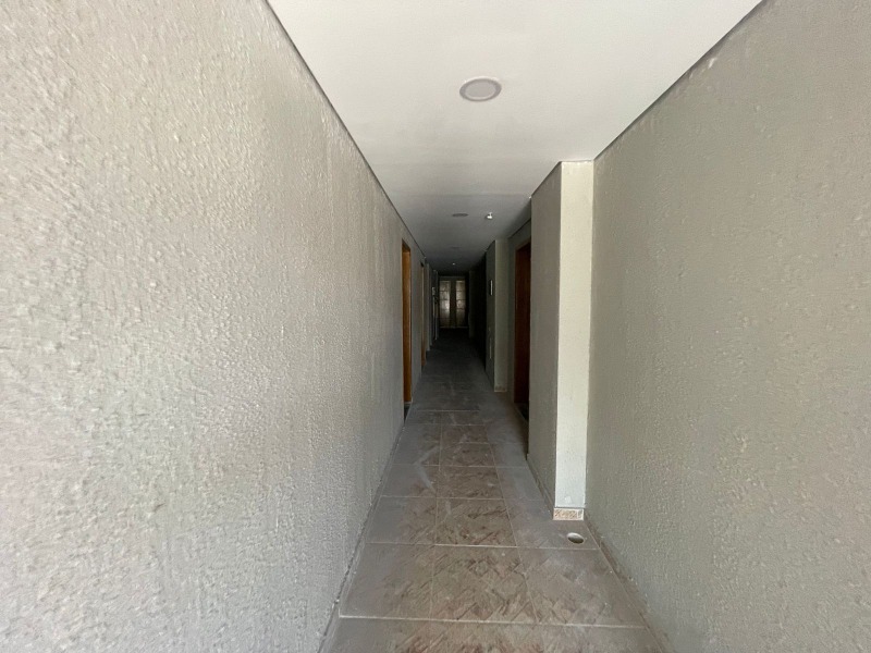 Apartamento à venda com 2 quartos, 40m² - Foto 12