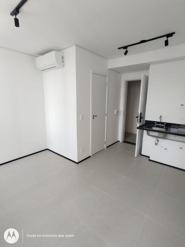 Apartamento à venda com 1 quarto, 17m² - Foto 9