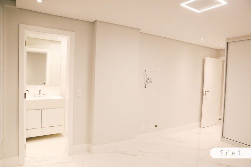 Apartamento à venda com 5 quartos, 368m² - Foto 32