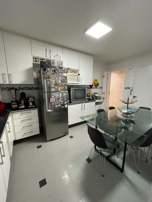 Apartamento à venda com 3 quartos, 104m² - Foto 7