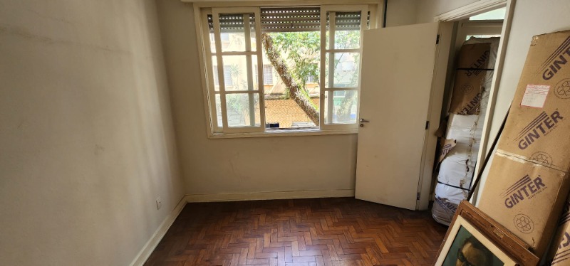 Apartamento à venda com 2 quartos, 67m² - Foto 13