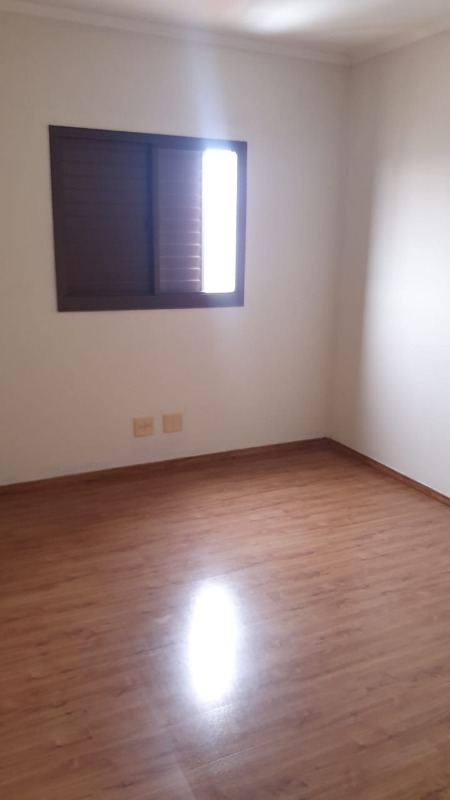 Apartamento à venda com 2 quartos, 82m² - Foto 30