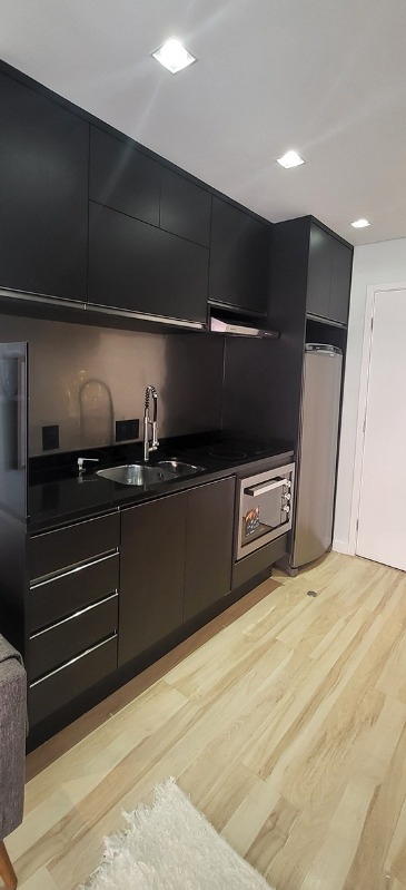 Apartamento à venda com 1 quarto, 42m² - Foto 27