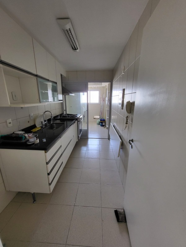 Apartamento à venda com 3 quartos, 101m² - Foto 10