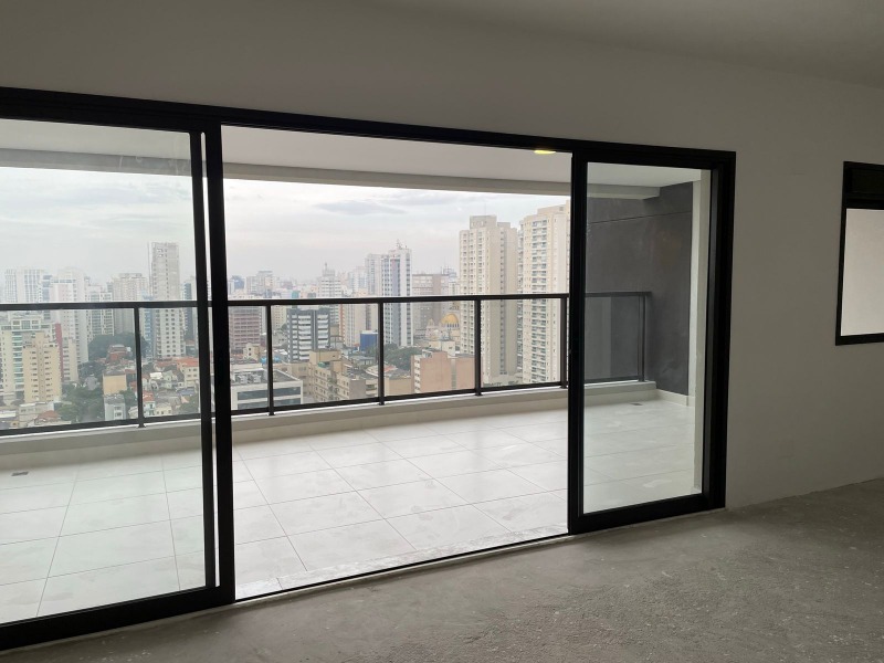 Apartamento à venda com 3 quartos, 159m² - Foto 9