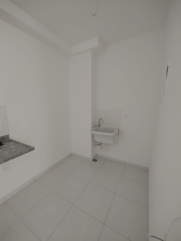 Apartamento à venda com 2 quartos, 34m² - Foto 20