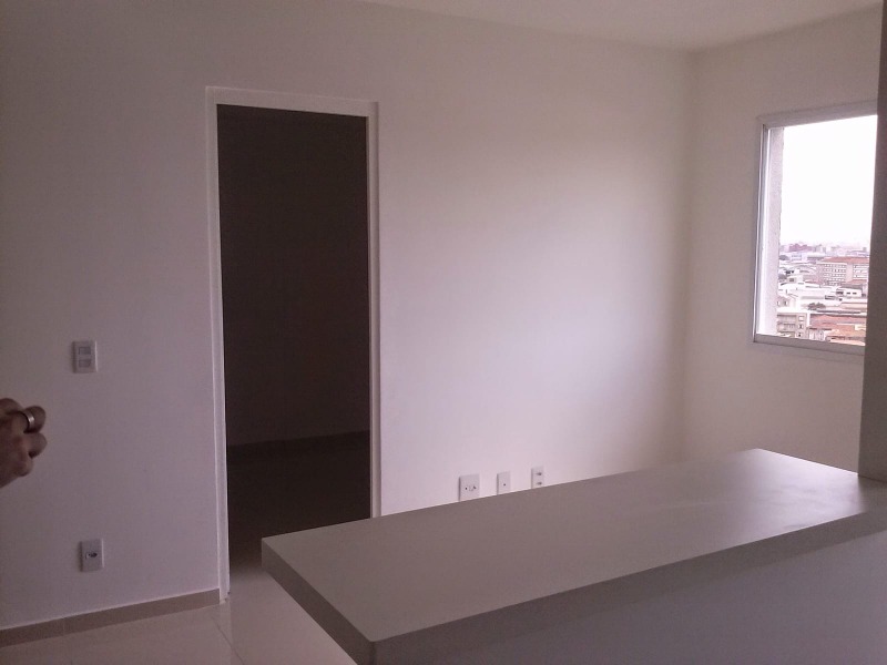 Apartamento à venda com 1 quarto, 35m² - Foto 1