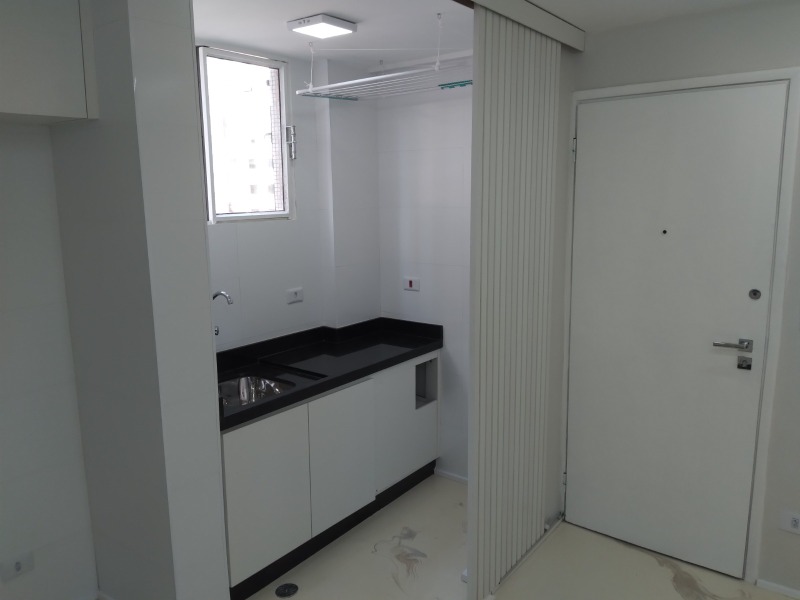 Apartamento para alugar com 1 quarto, 45m² - Foto 11