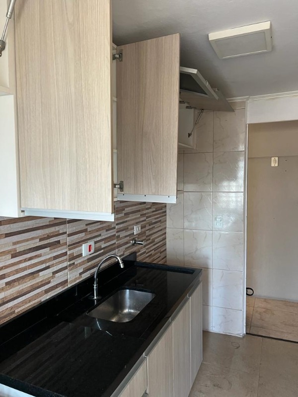 Apartamento à venda com 2 quartos, 68m² - Foto 18