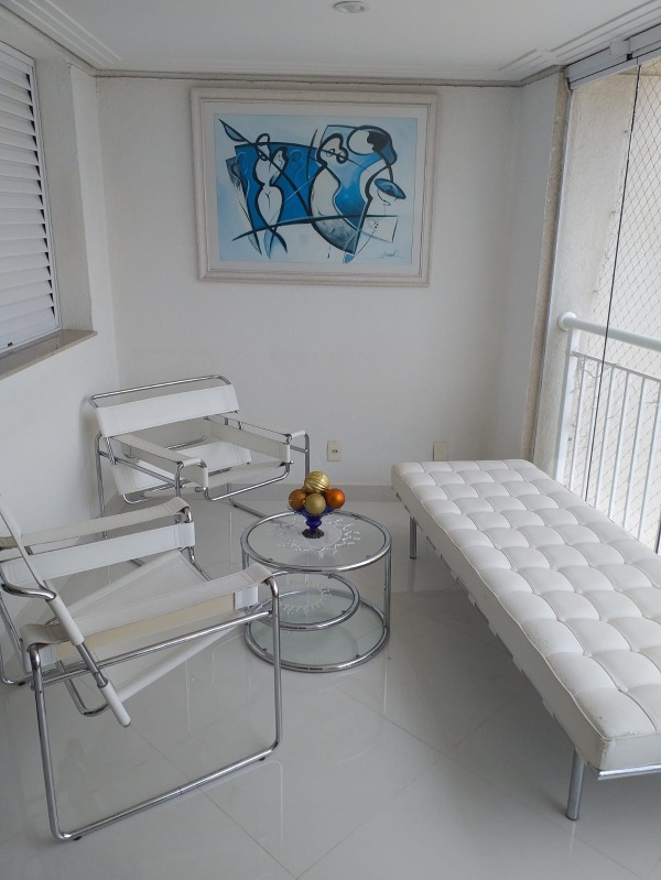 Apartamento à venda com 3 quartos, 107m² - Foto 12