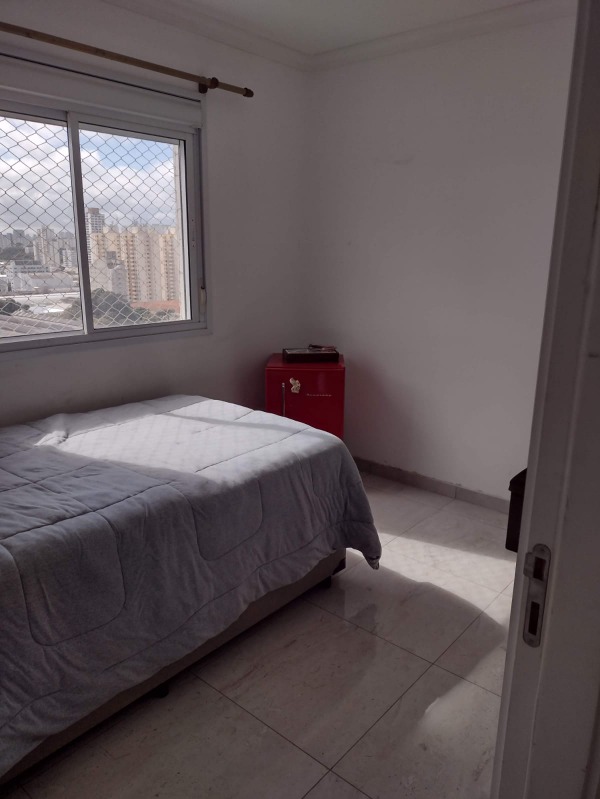 Apartamento para alugar com 2 quartos, 72m² - Foto 8