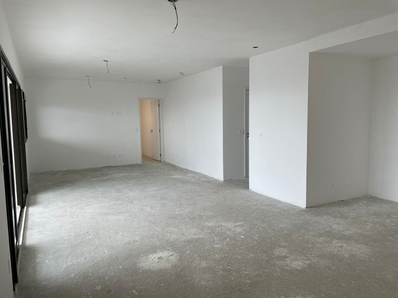 Apartamento à venda com 3 quartos, 159m² - Foto 11