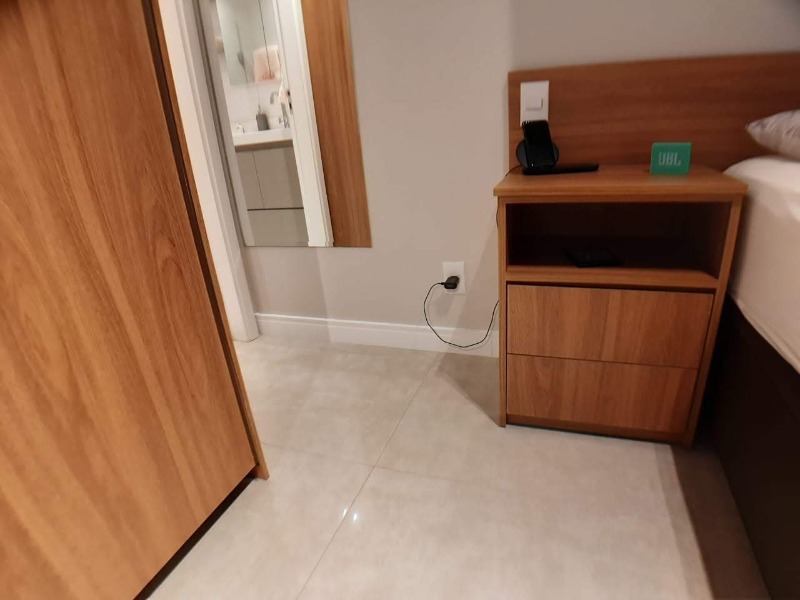 Apartamento à venda com 1 quarto, 33m² - Foto 19