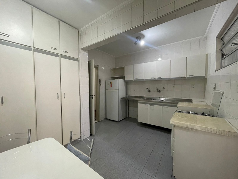 Apartamento à venda com 2 quartos, 140m² - Foto 15