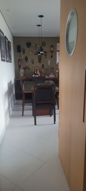 Apartamento à venda com 3 quartos, 92m² - Foto 3