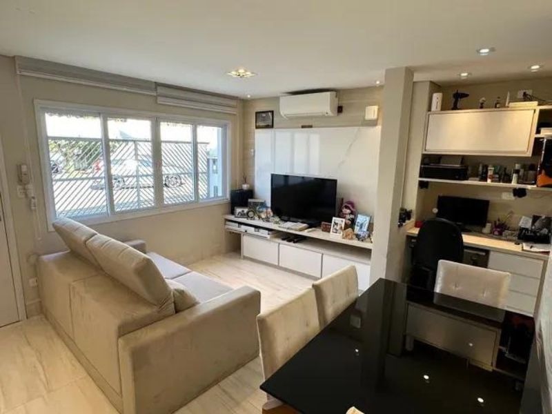 Casa à venda com 3 quartos, 135m² - Foto 2