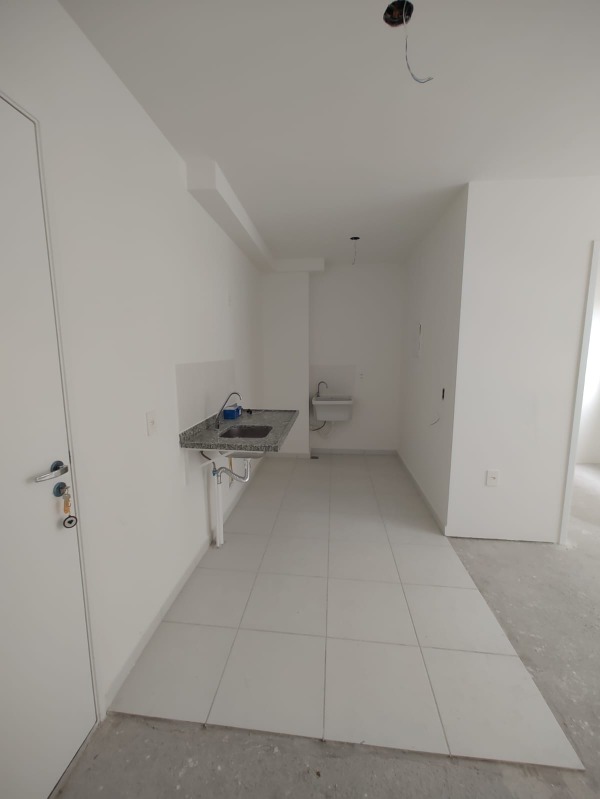 Apartamento à venda com 2 quartos, 34m² - Foto 5