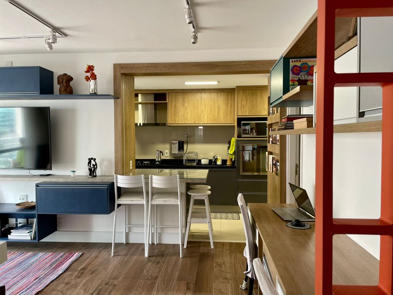 Apartamento à venda com 3 quartos, 106m² - Foto 3