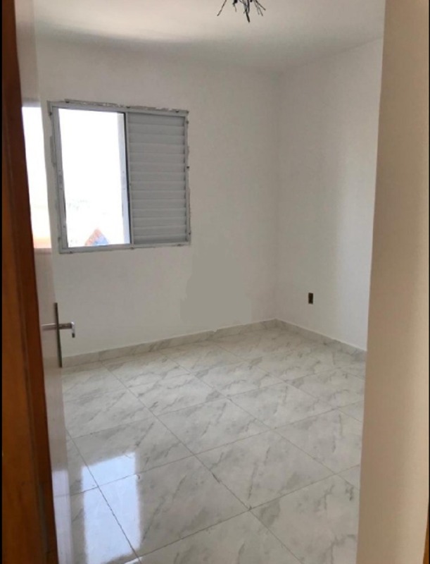 Apartamento à venda com 2 quartos, 44m² - Foto 13