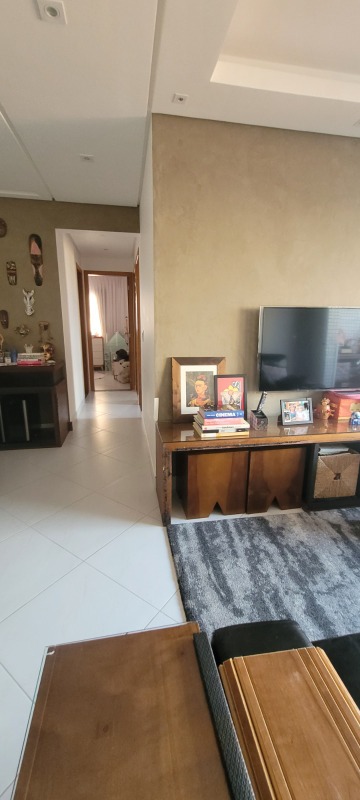 Apartamento à venda com 3 quartos, 92m² - Foto 1