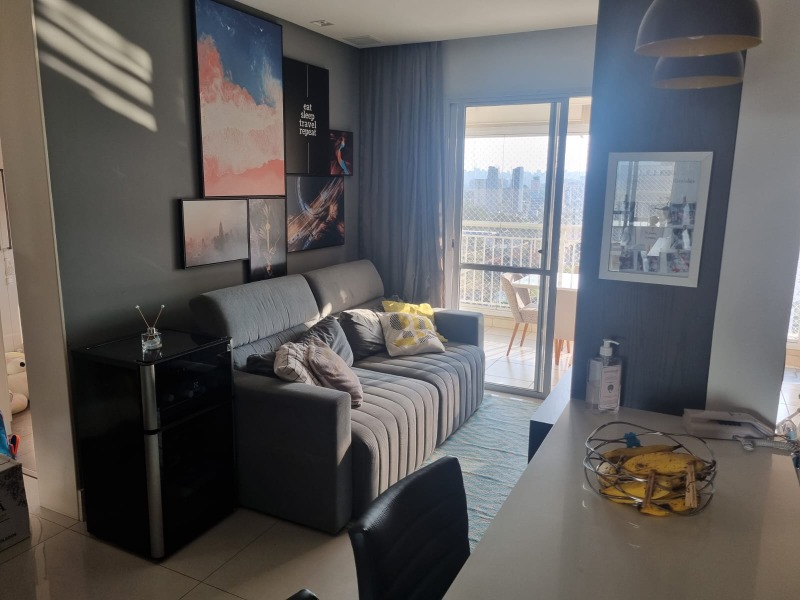 Apartamento à venda com 2 quartos, 68m² - Foto 2