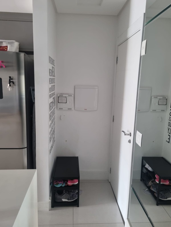 Apartamento à venda com 2 quartos, 68m² - Foto 14