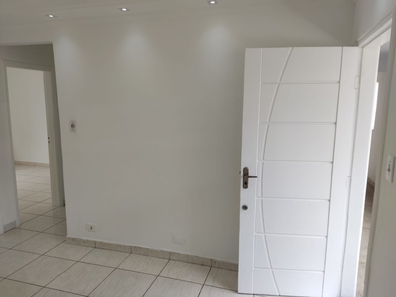 Apartamento à venda com 2 quartos, 50m² - Foto 3