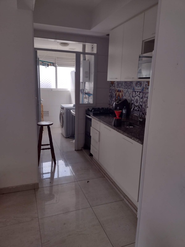 Apartamento para alugar com 2 quartos, 72m² - Foto 6