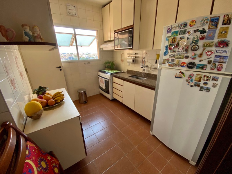 Apartamento à venda com 3 quartos, 80m² - Foto 8