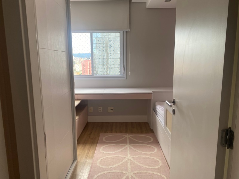 Apartamento à venda com 3 quartos, 112m² - Foto 31