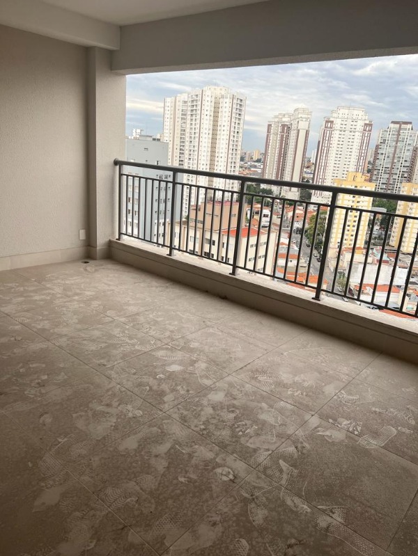 Apartamento à venda com 2 quartos, 68m² - Foto 3